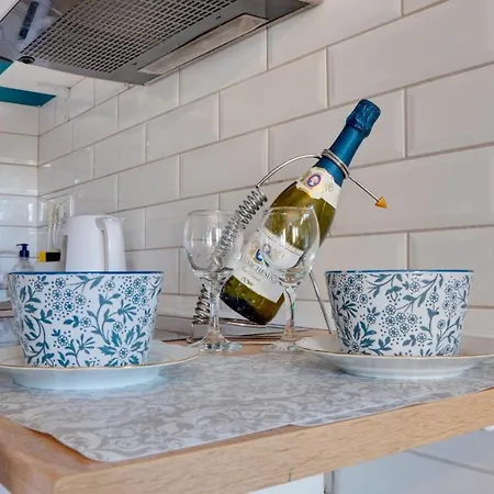 דירה Yin - Hot Tub, Sauna, *