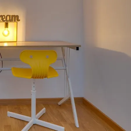 Yin - Hot Tub, Sauna, דירה