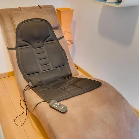 Yin - Hot Tub, Sauna, נובי סאד