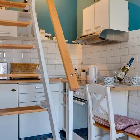 Yin - Hot Tub, Sauna, דירה