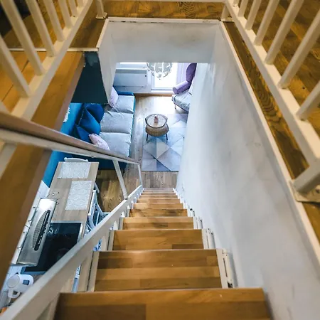 Yin - Hot Tub, Sauna, דירה